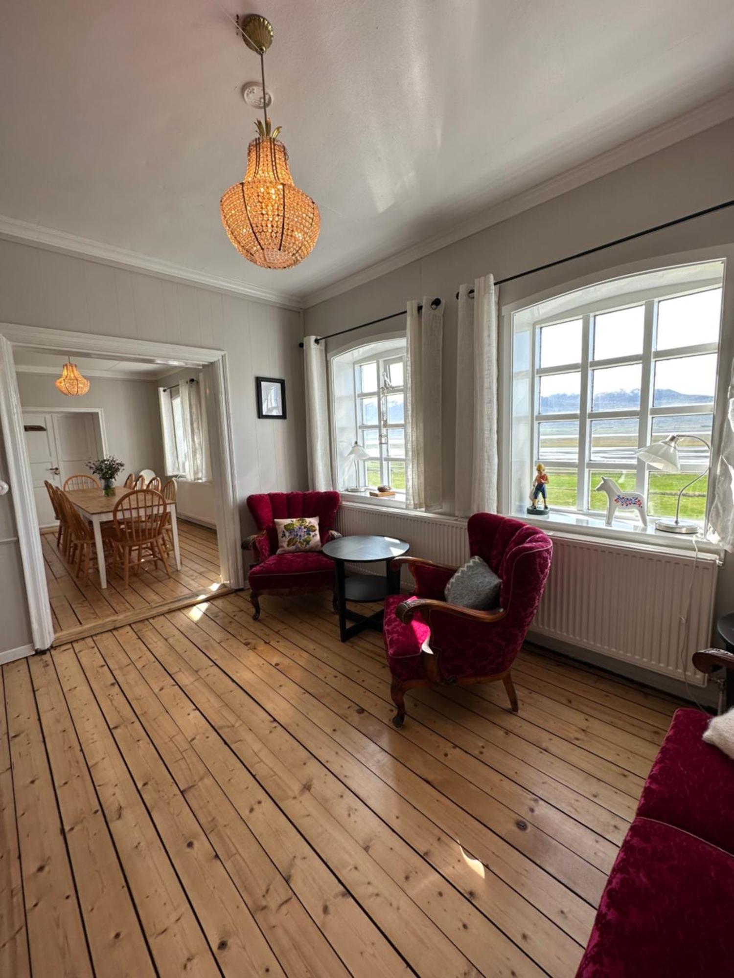 Helluland Guesthouse Saudarkrokur ภายนอก รูปภาพ